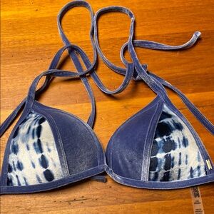Victoria's Secret Blue Tie-Dye Bikini Top